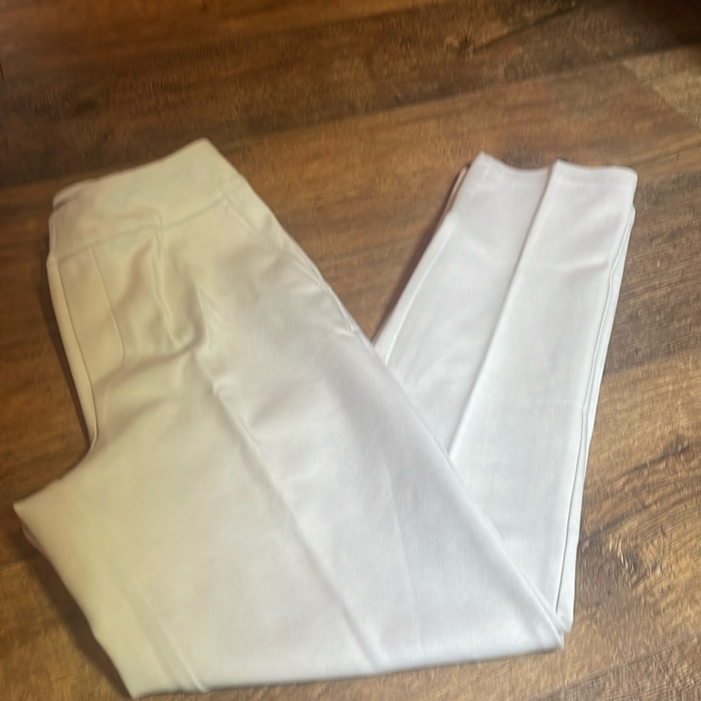 🌪️Elizabeth & Clarke  straight leg light gray size 0 waist 13 inseam 27 home🩶